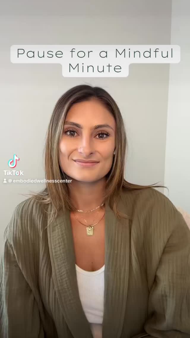 A short mindfulness exercise to interrupt your scrolling.